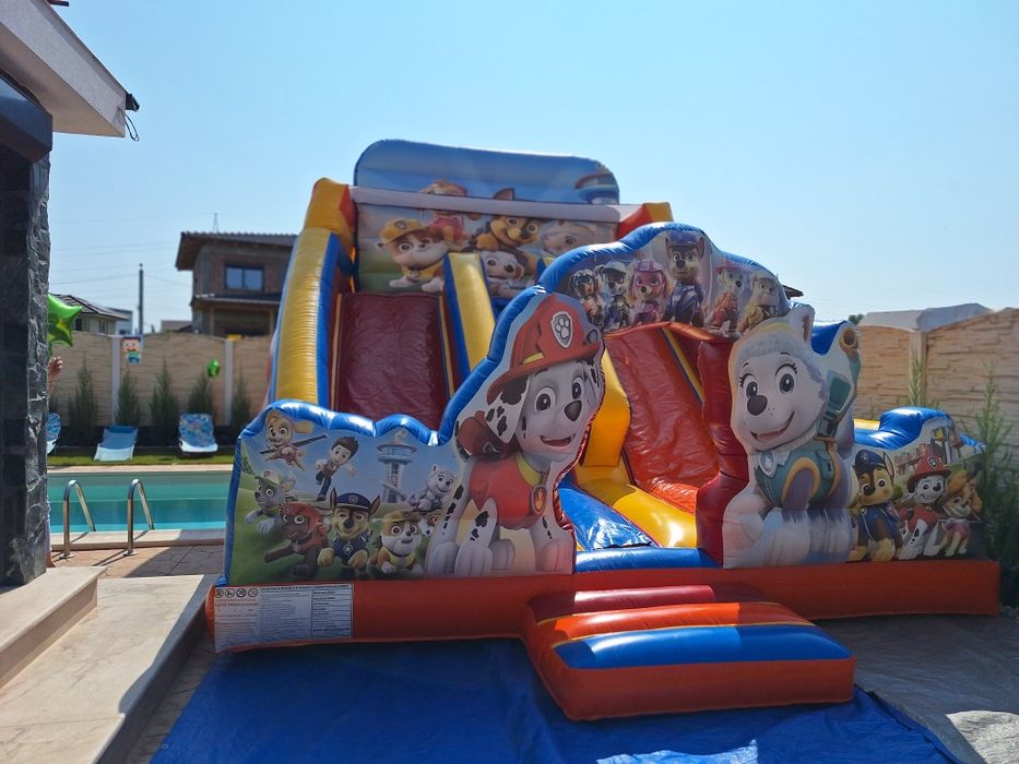 Topogan/Tobogan gonflabil mare, cu doua pante de coborâre. Nou!