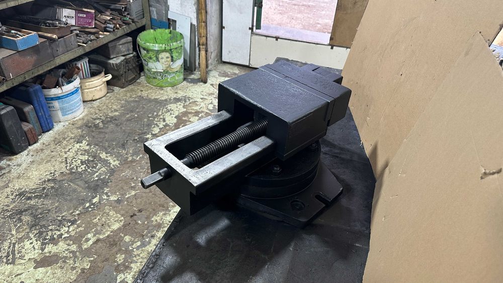 тисы станочные большие