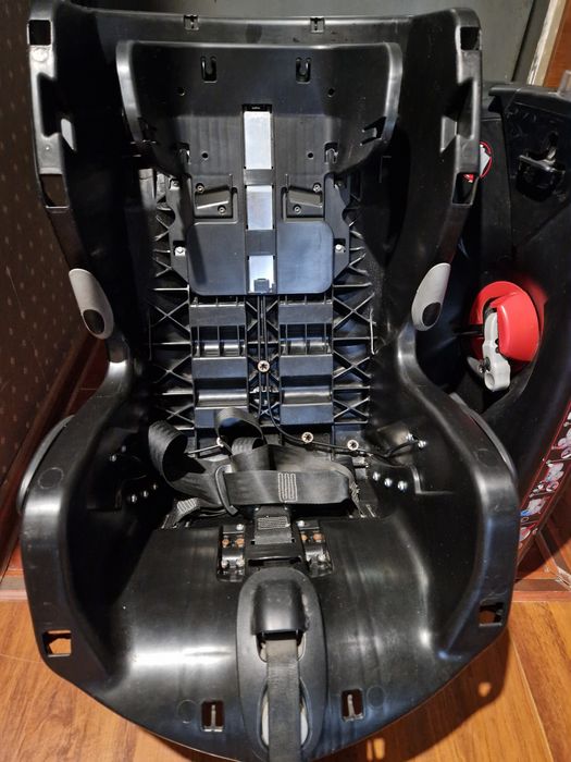 Автокресло Bebe comfort Axiss