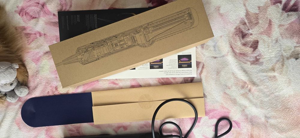 Преса за коса Dyson- 420 лв