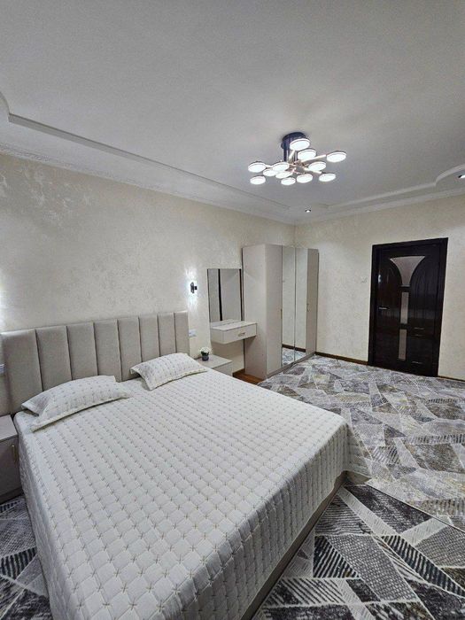 Чиланзар 2 квартал 2-3/2/4 квартира евро, укомплектована