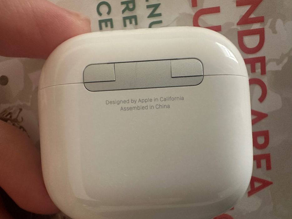 Căști Apple AirPods 4 noise cancelling wireless