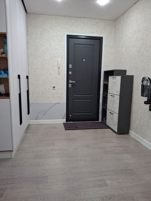 Продается двух комнатная квартира