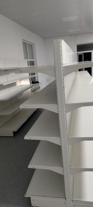 Стеллаж витрина полька