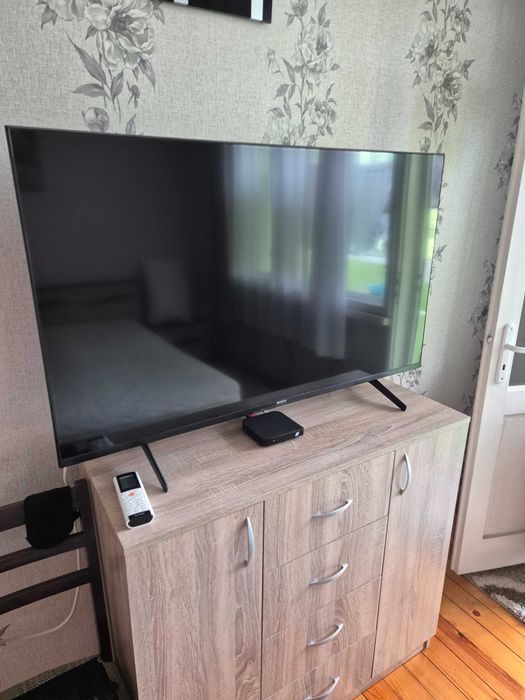 Телевизор Sony Bravia 50 инча