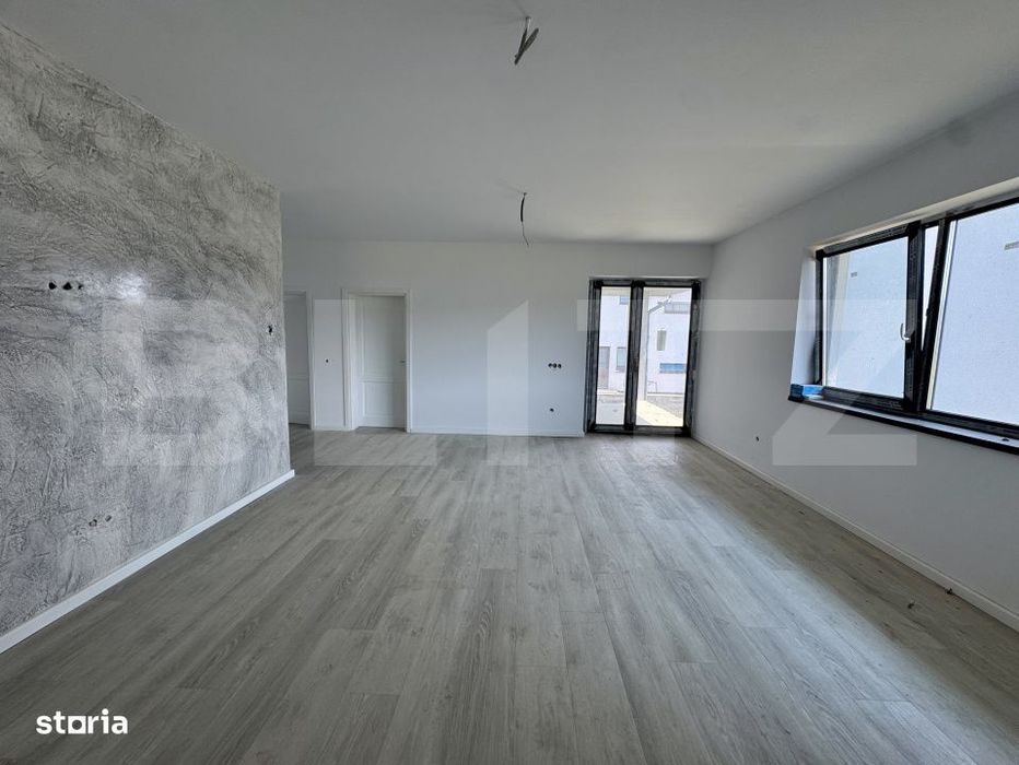 Casa de vanzare, 105 mp, zona Corunca