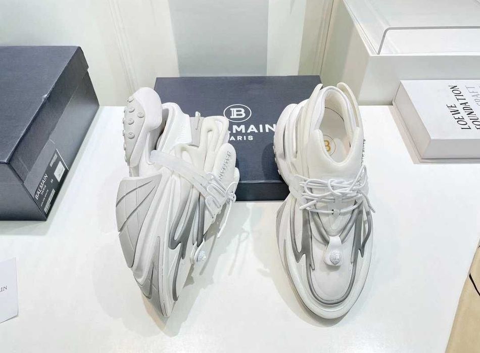 Balmain Unicorn 3 modele