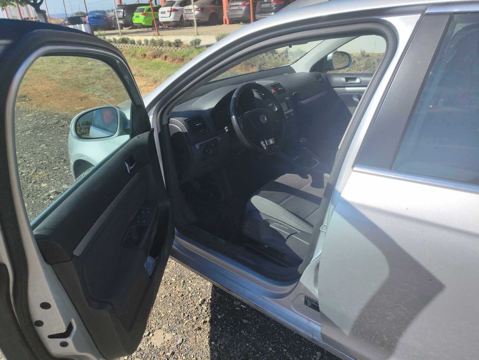 Фолксваген Голф 5