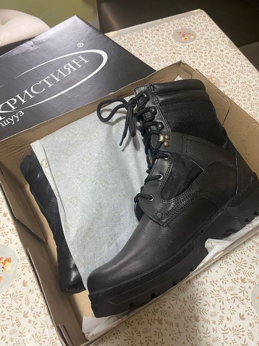 Мъжки боти ест. кожа- Кристиян Пещера