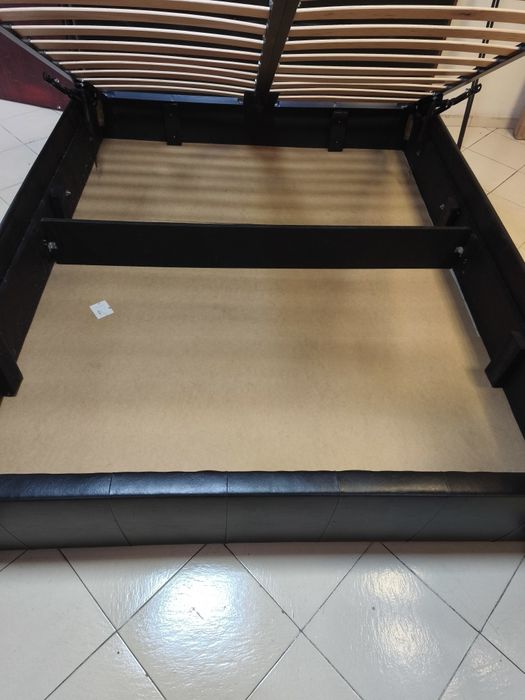 Спалня с ракла и матрак