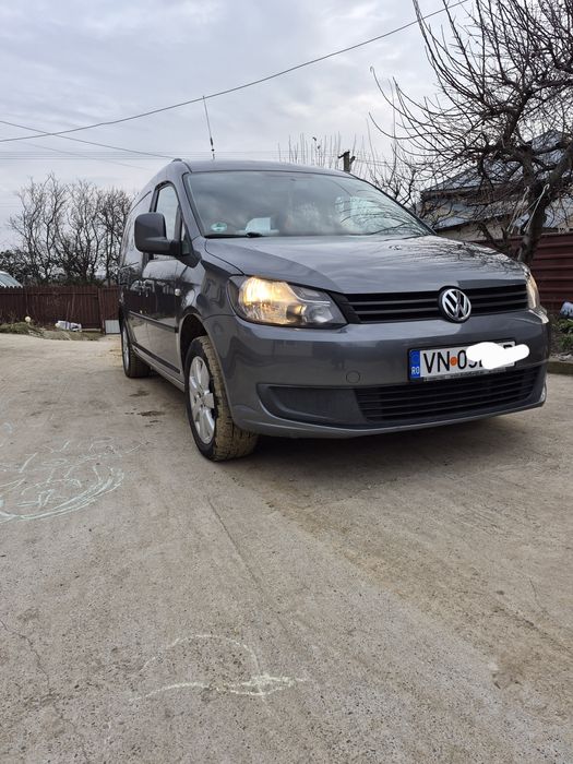 Vând caddy maxi  !!!