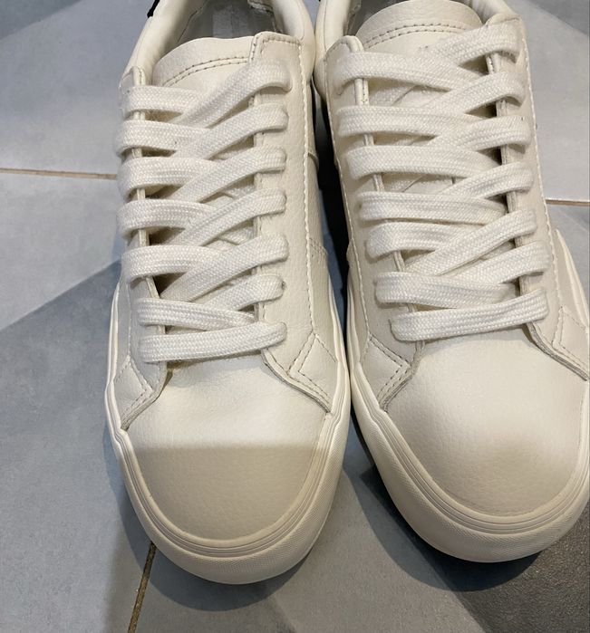 Кроссовки ZARA 38