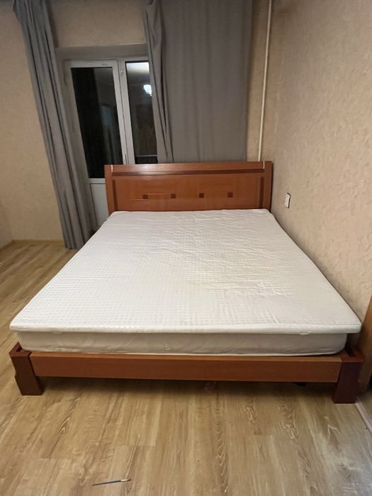 Двуспальная кровать + диван тахта