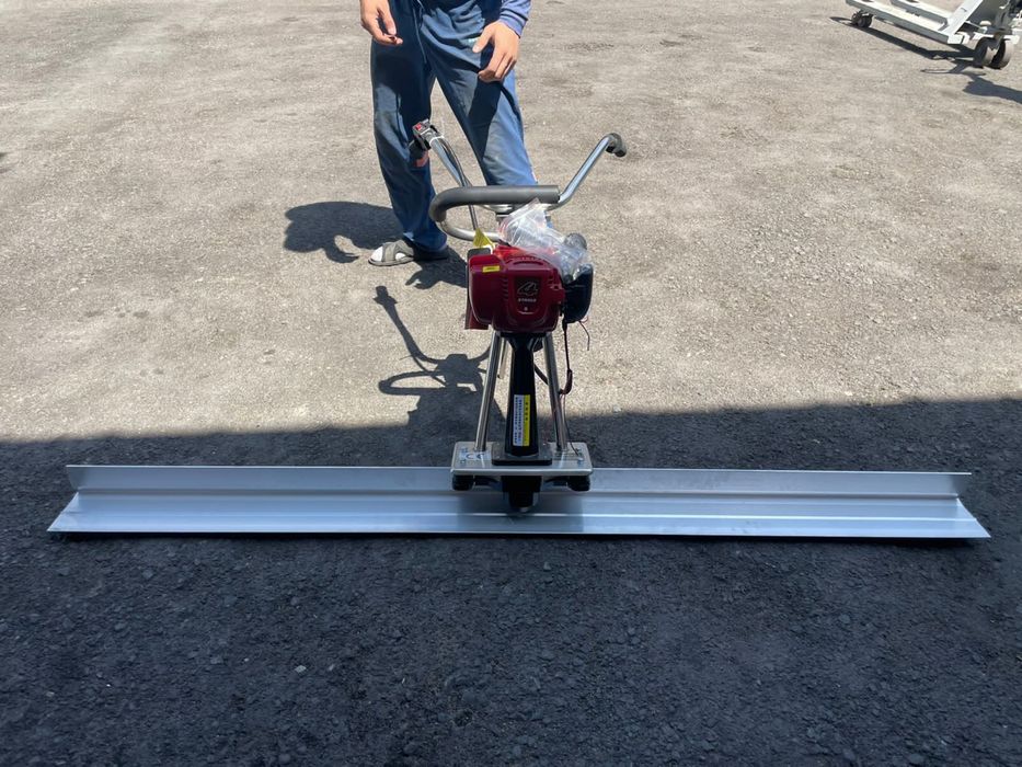 Виброрейка бензиновая