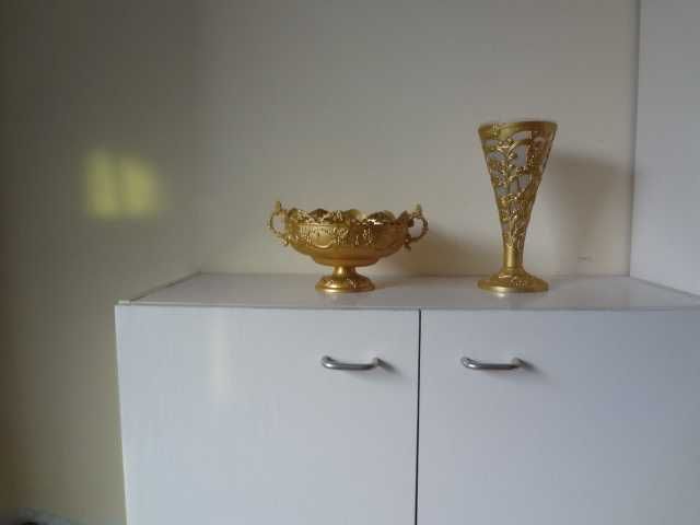 Метална ваза + метална купа