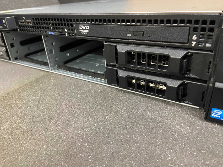 Сървър Dell R510 Xeon E5507, 32GB RAM, PERC H700, 8 x 3.5", 2x 1100W