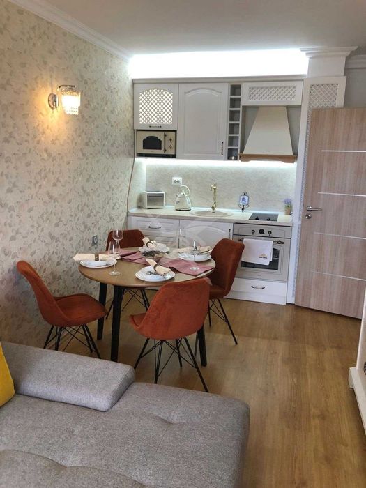 Продава се Тристаен апартамент в к.к. Слънчев бряг - 81 кв.м за 1568 €/кв.м - Снимка #1