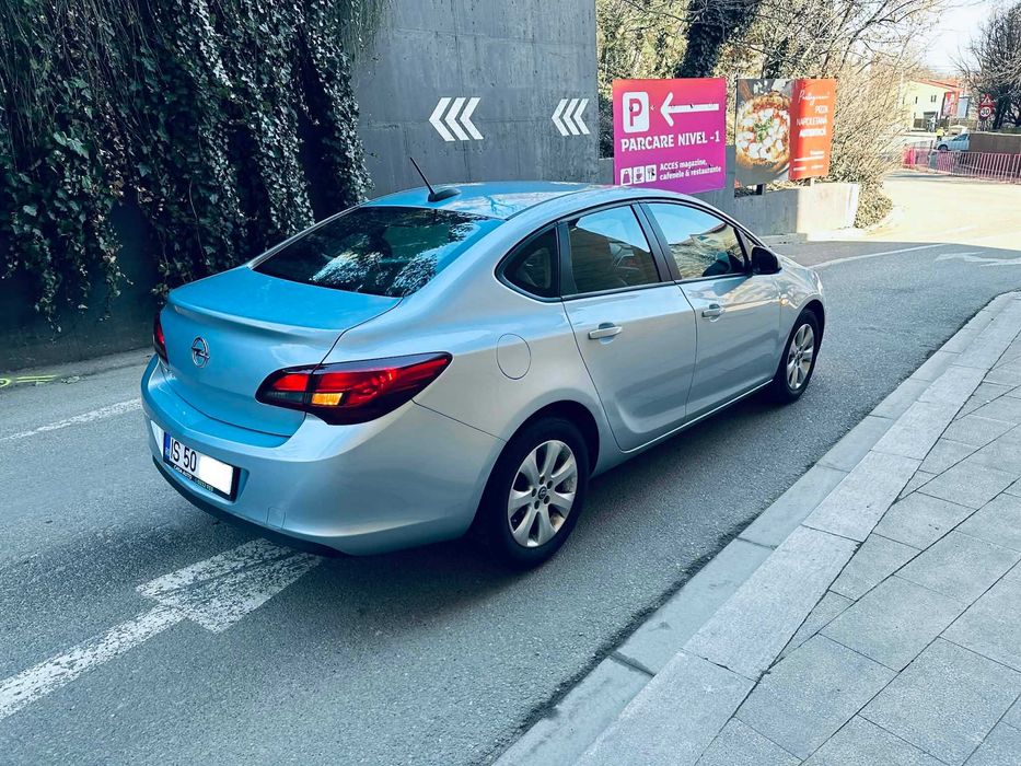 Opel Astra 2017 ~ 32000Km ~ 1.6Benzina Euro 6 ~ Clima Pilot