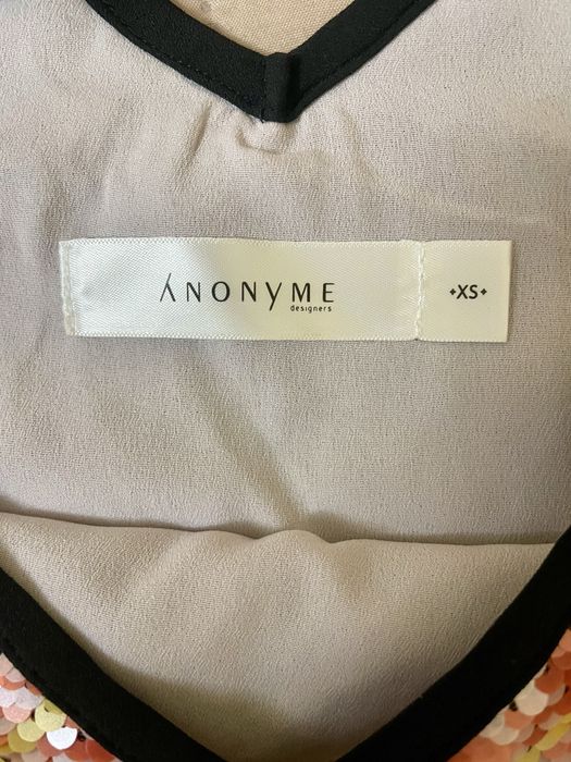 Цветен потник с пайети