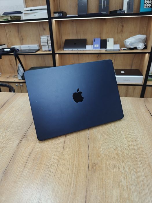 MacBook Air M2 Chip 8/256 | 94% | Макбук Эйр М2 Чип