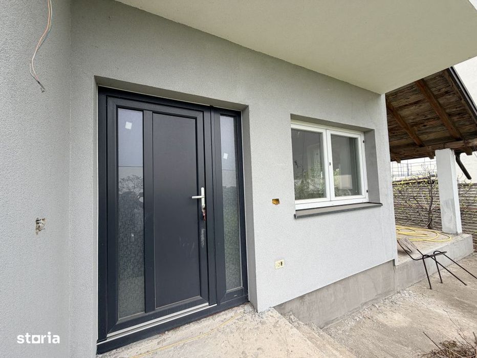 Casa cu Mansarda la gri,  4 camere, 176mp+ 500 mp teren, Bordei