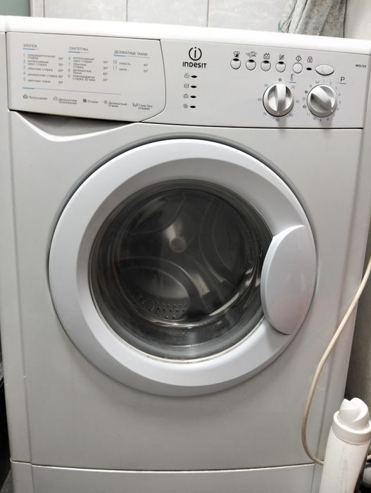 Продам стиральную машинку