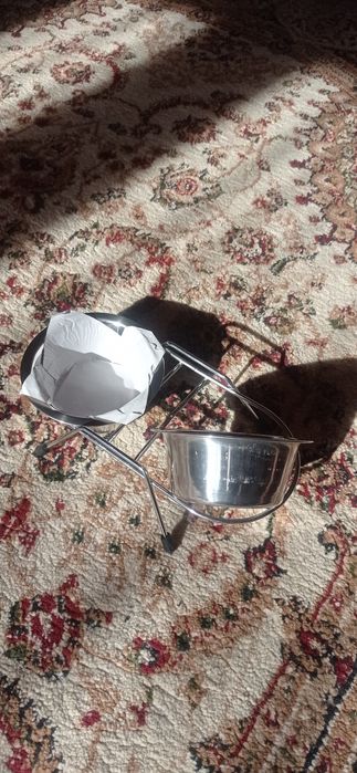 Набор из 2 мисок для собак и кошек