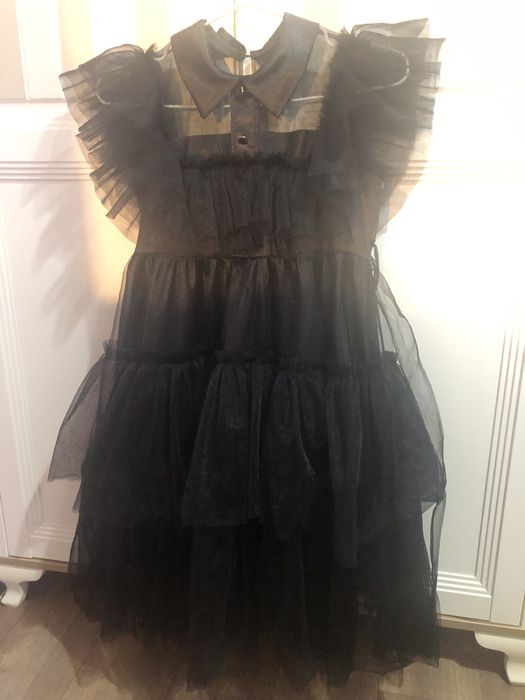 детское платье Уэнсдэй