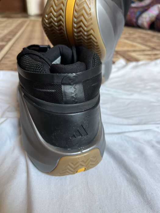 Srochno! Adidas Crazy IIInfinity, 43 razmer. Faqat bugun arzon beraman