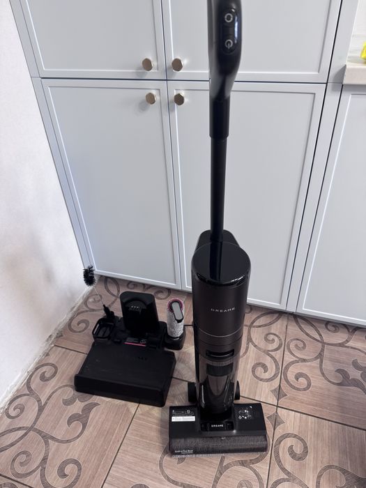 Продам моющий пылесос Dreame H12