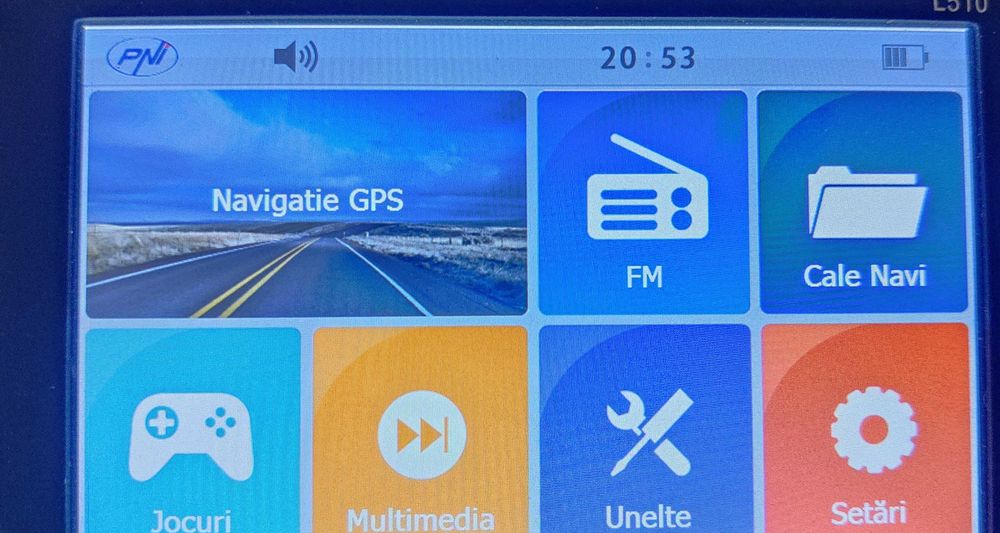 GPS Camion PNI L510 cu Igo Primo putin folosit