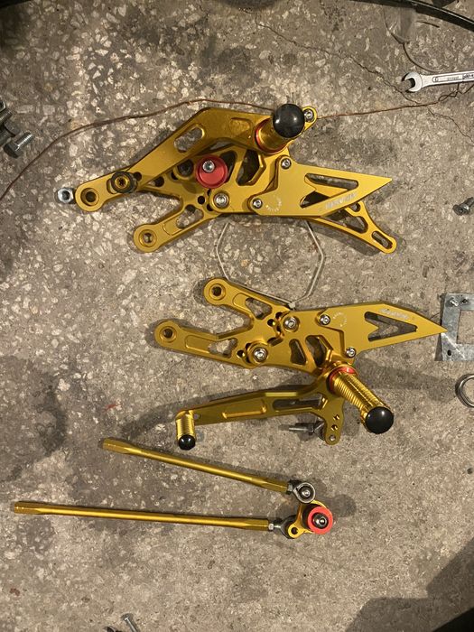 Спортни степенки Honda CBR1000RR 04-07година