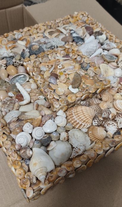 Tablou unicat decorativ realizat manual ,este un adevărat colaj