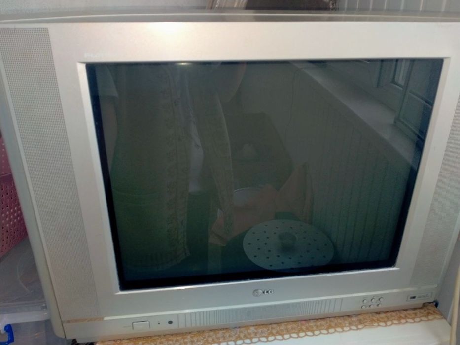 Телевизор LG 2000-х