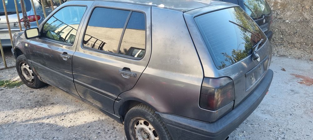 Фолцваген голф 3