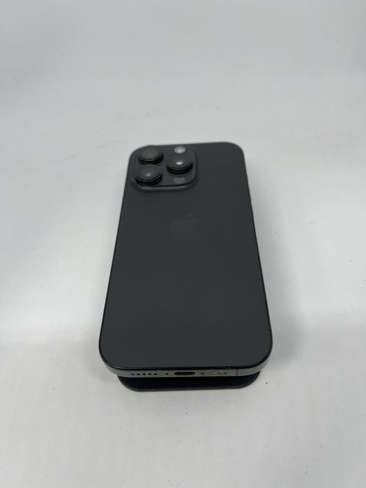 Ip 16 pro max 256 gb 94%