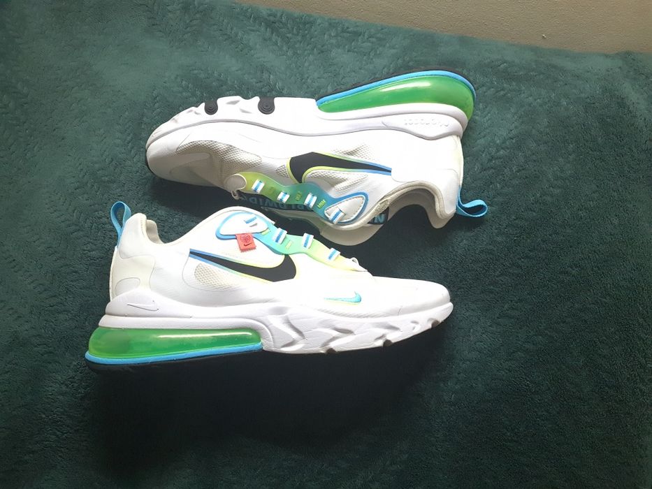 Sneaker Air Max React 270 SE