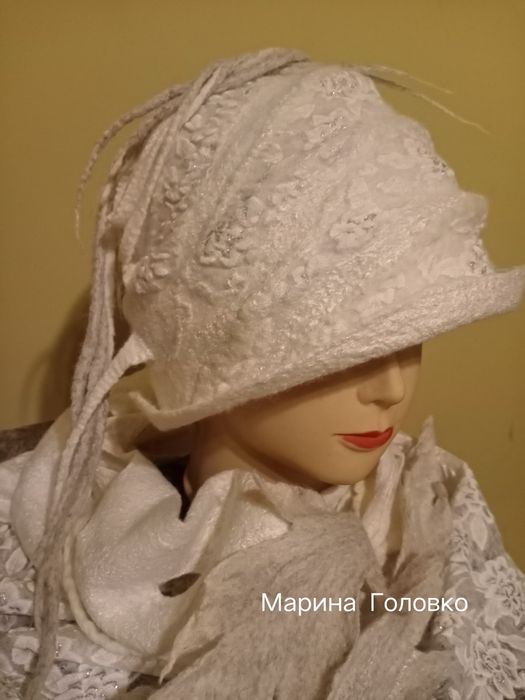 Продам Валяный из натуральной шерсти комплект. Ручная работа.