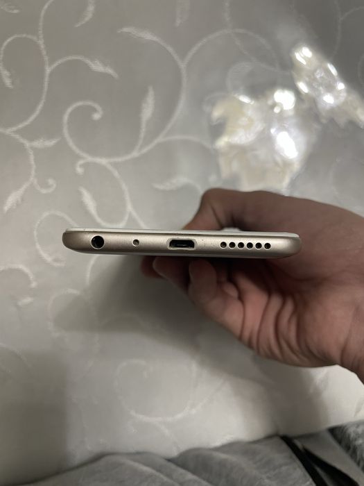 Продам Redmi Note 5 32GB