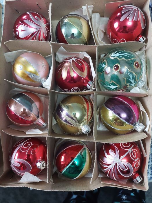 Globuri sticla vechi