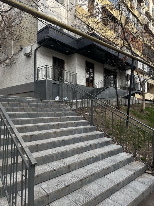 Срочно сдается  офис в центре 68 квадратных