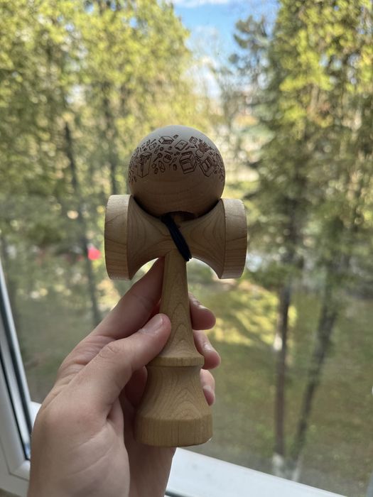 Kendama Miguel ErraticSquirrel