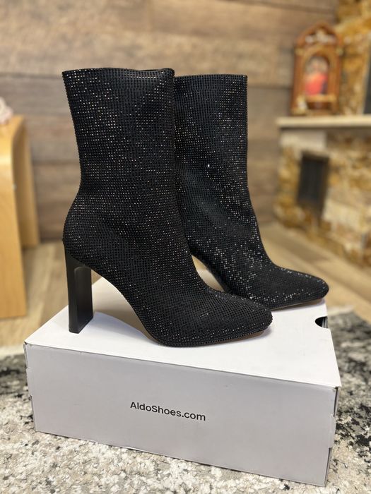 Ghete Aldo marimea 39,5, noi