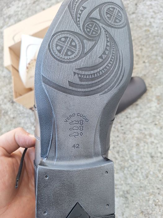 Мъжки обувки - естествена кожа