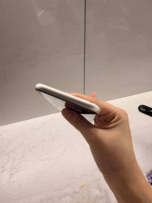 Iphone 11, белый , 128 gb