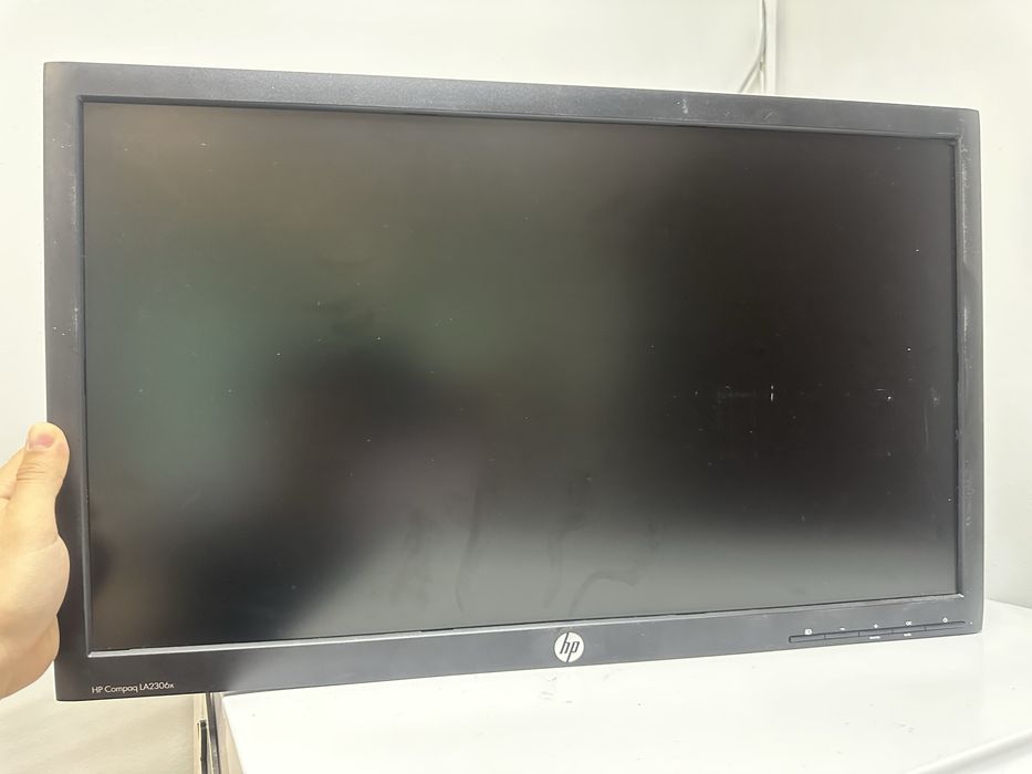 Монитор 23" HP Compaq LA2306x (Full HD, регулируемая подставка)