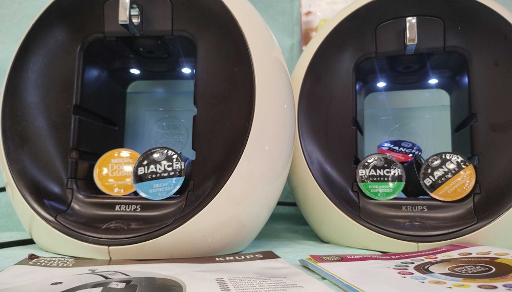 Кафемашина с гаранция 1 година NESCAFÉ® Dolce gusto Krups Circolo.B&W