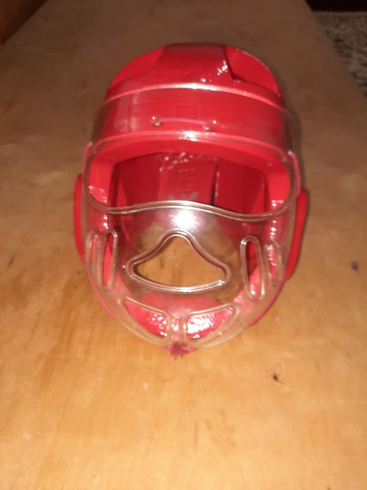 шлем для таэквондо