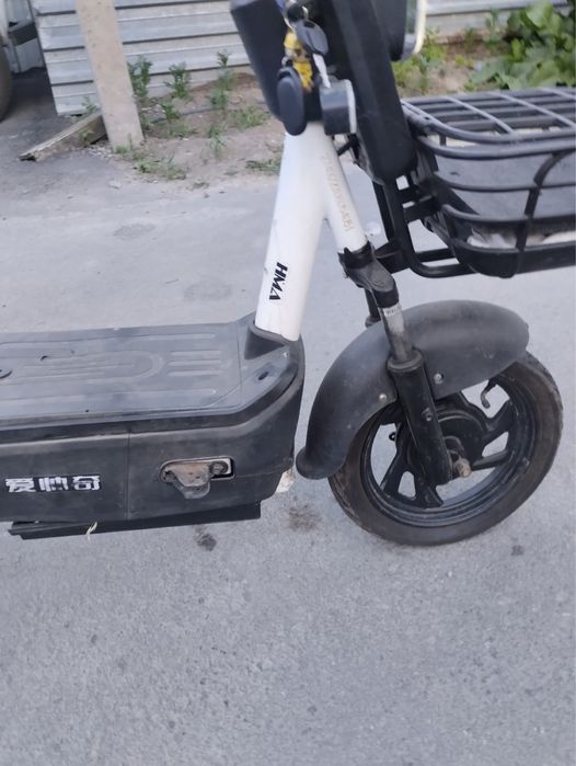 Продам электросомокат