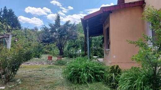 Casa com. Bughea de Jos, jud. Arges